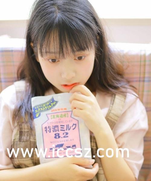 轻轻色在线视频免费,轻轻色在线视频，带你领略视听盛宴