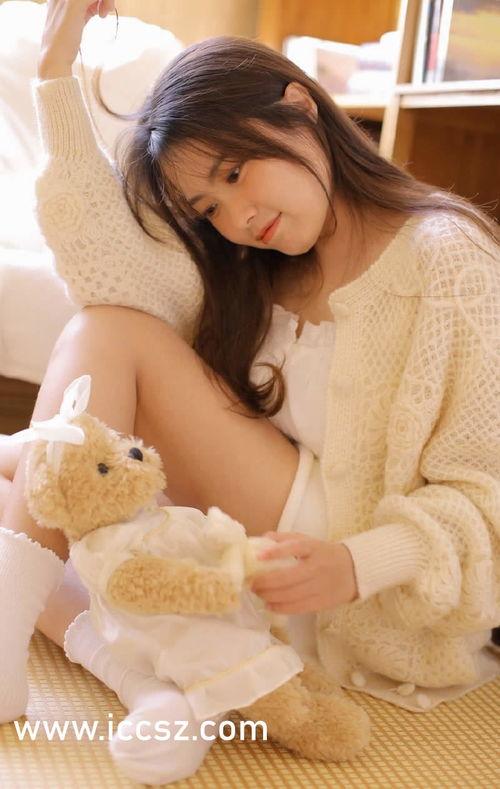 反差婊vivian在线视频,揭秘反差婊vivian的在线视频世界 第2张 反差婊vivian在线视频,揭秘反差婊vivian的在线视频世界 第2张